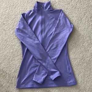 Nike fitted 1/2 zip pull over